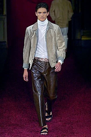 Look 18